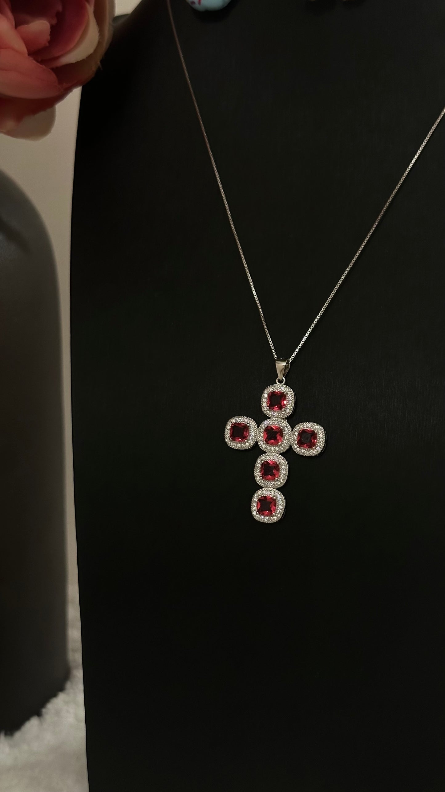 Collana Croce Red